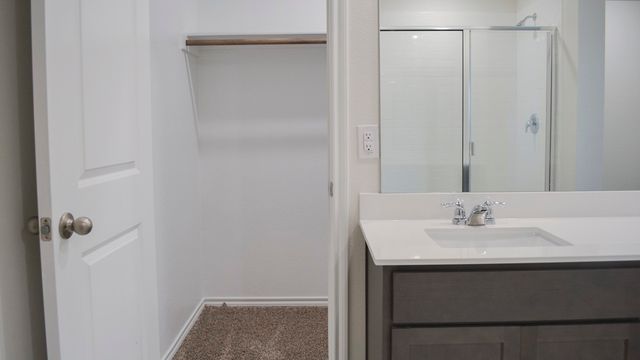 3273 Slocum Drive, Paris, TX 75460