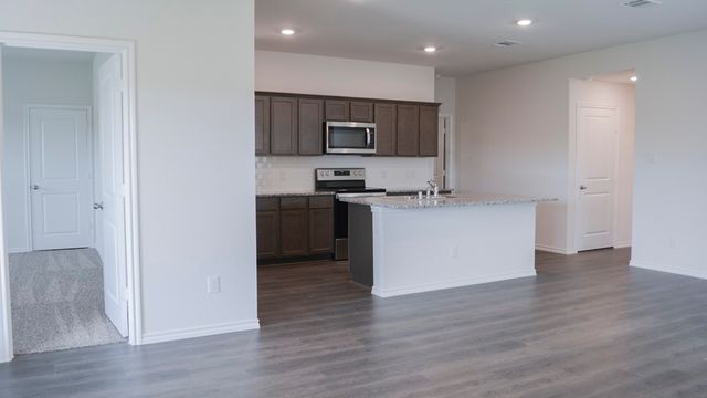 3273 Slocum Drive, Paris, TX 75460