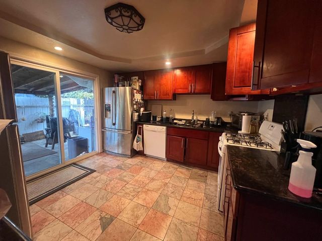 1104 Del Norte Avenue, Menlo Park, CA 94025