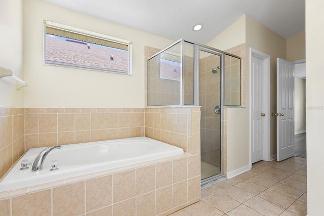 6328 BRIDGECREST DRIVE, Lithia, FL 33547