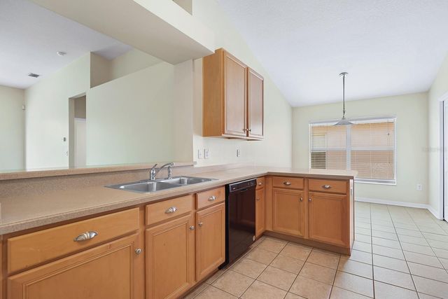 6328 BRIDGECREST DRIVE, Lithia, FL 33547