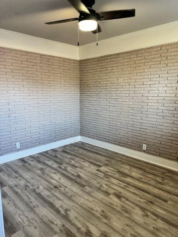 3500 Doris Street, Bay City, TX 77414