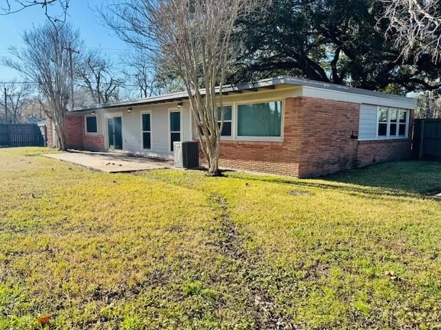 3500 Doris Street, Bay City, TX 77414