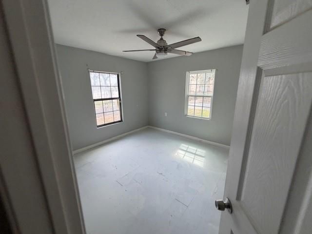 716 E Republic Avenue, Baytown, TX 77520