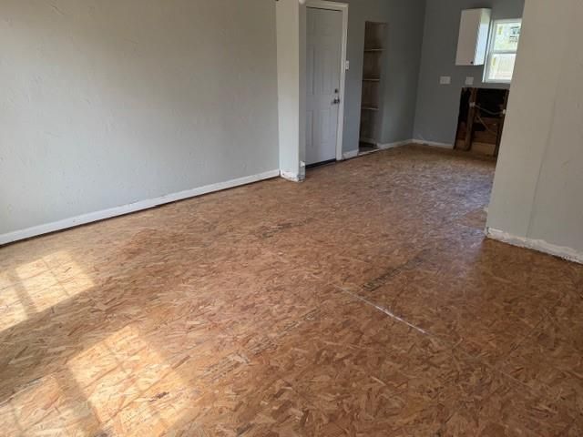 716 E Republic Avenue, Baytown, TX 77520