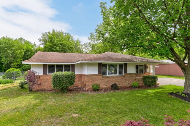 72354 M 43, South Haven, MI 49090