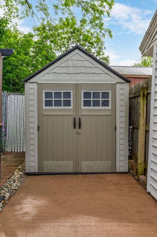 72354 M 43, South Haven, MI 49090