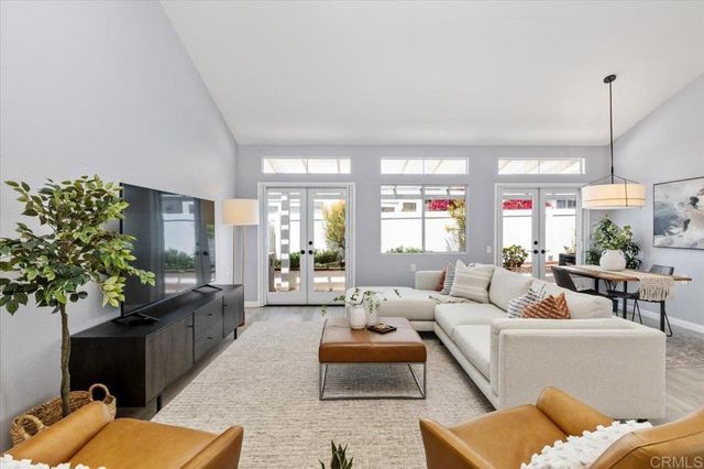 3364 Corsica Way, Oceanside, CA 92056