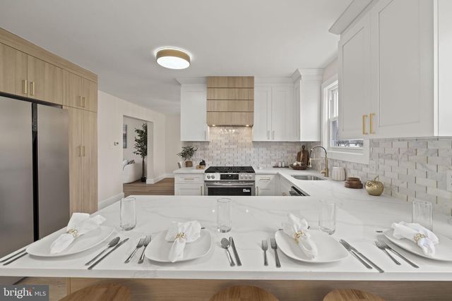 133 HAMPSHIRE DR, Woodbury, NJ 08096