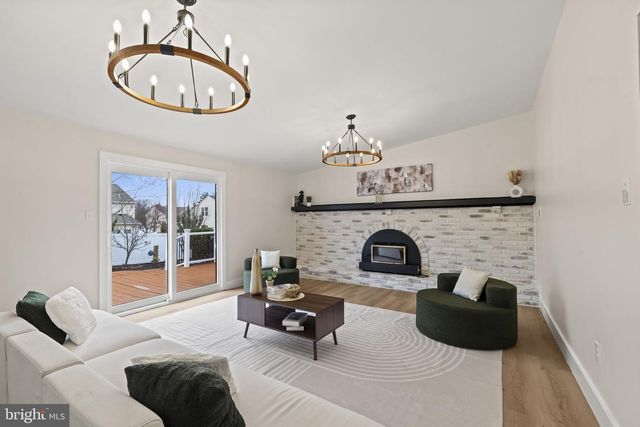 133 HAMPSHIRE DR, Woodbury, NJ 08096