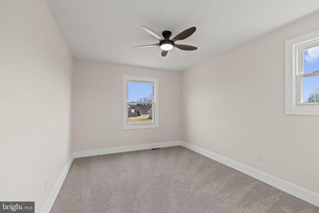 133 HAMPSHIRE DR, Woodbury, NJ 08096