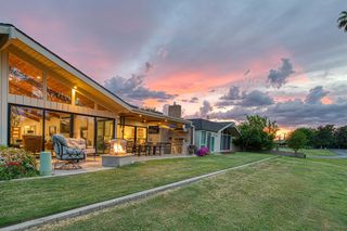 7560 N Charles Avenue # B, Fresno, CA 93711