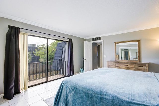 314 Woodland Road, Palm Springs, FL 33461