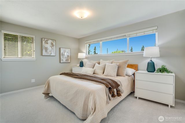 8802 41st Street W, University Place, WA 98466