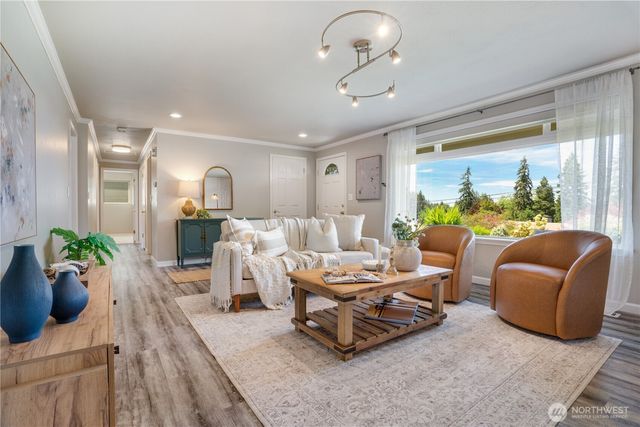 8802 41st Street W, University Place, WA 98466