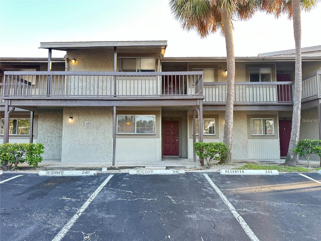 6332 NEWTOWN CIR A4, Tampa, FL 33615