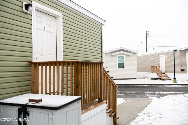 19 Avenue A, Hazlet, NJ 07734