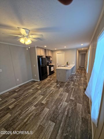 19 Avenue A, Hazlet, NJ 07734