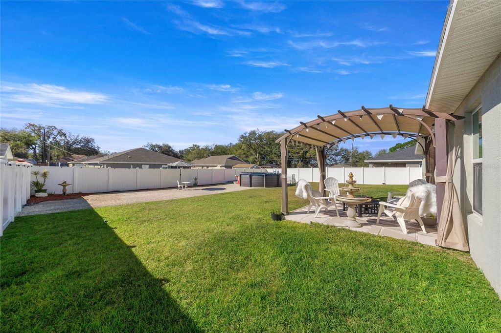 Image 24 of property listing at 17708 SW 114TH LANE, Dunnellon, FL 34432