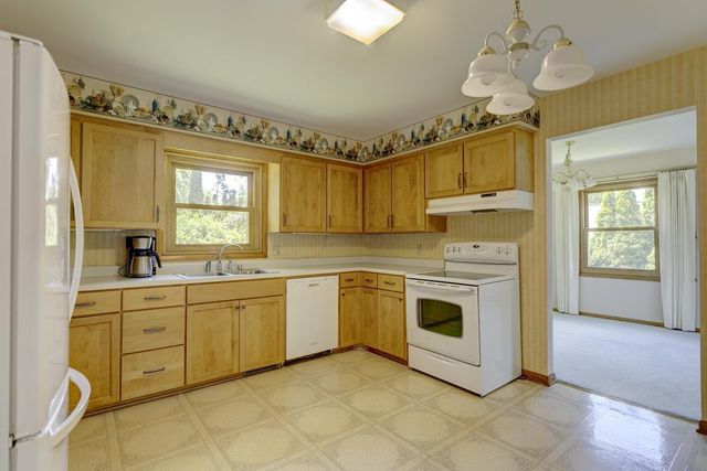 4705 Agate Lane, Madison, WI 53714