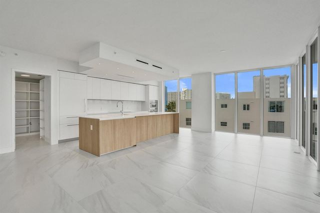 407 N Riverside Drive 401, Pompano Beach, FL 33062