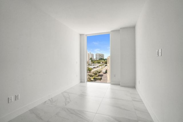 407 N Riverside Drive 401, Pompano Beach, FL 33062