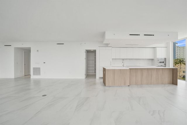 407 N Riverside Drive 401, Pompano Beach, FL 33062