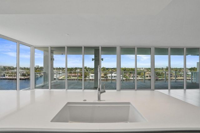 407 N Riverside Drive 401, Pompano Beach, FL 33062