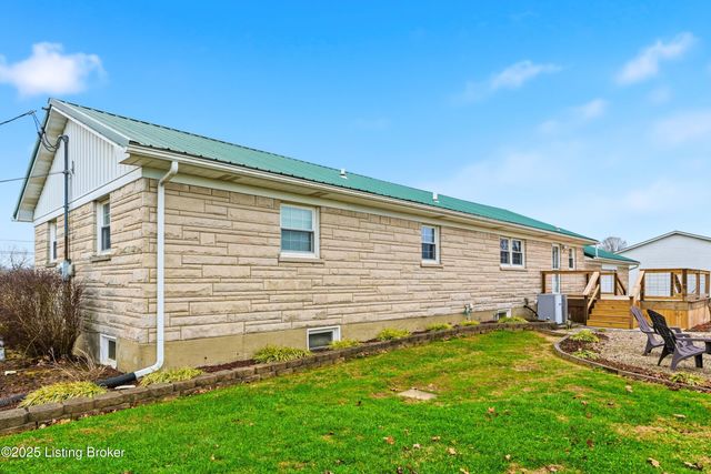 110 Allen Lake Rd Rd, Brandenburg, KY 40108