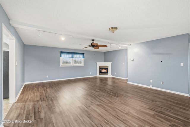 110 Allen Lake Rd Rd, Brandenburg, KY 40108