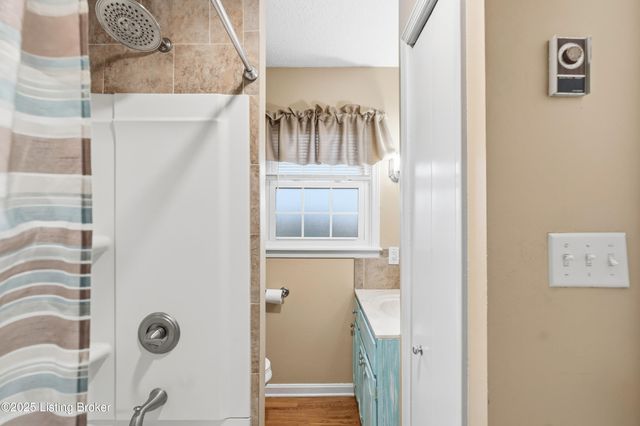 110 Allen Lake Rd Rd, Brandenburg, KY 40108