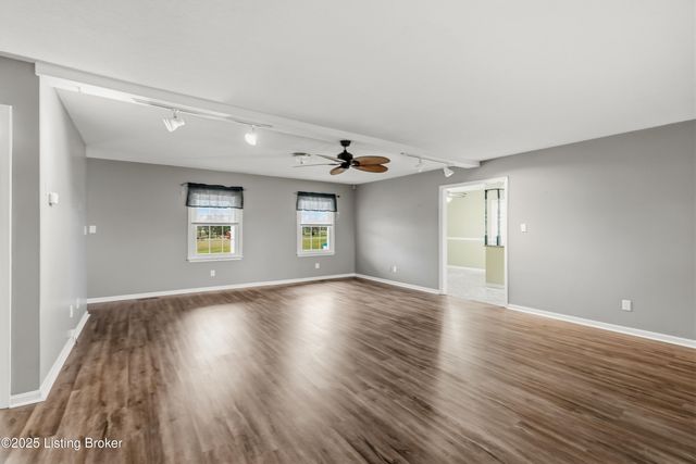 110 Allen Lake Rd Rd, Brandenburg, KY 40108