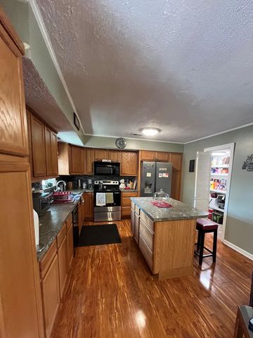 416 Glenwood Drive, Georgetown, KY 40324