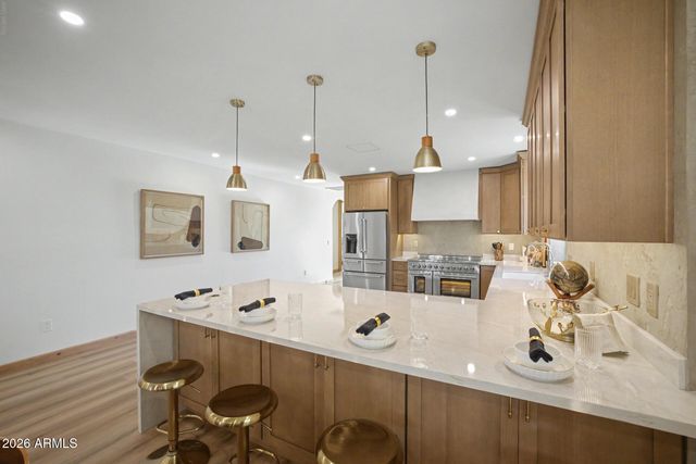 2230 N LAUREL Avenue, Phoenix, AZ 85007