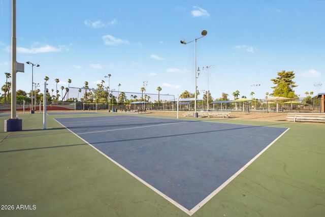 2230 N LAUREL Avenue, Phoenix, AZ 85007