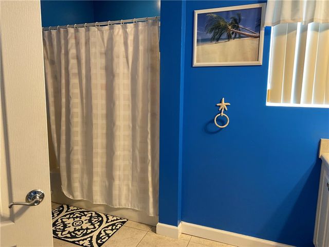 5020 Fairways Circle J203, Vero Beach, FL 32967