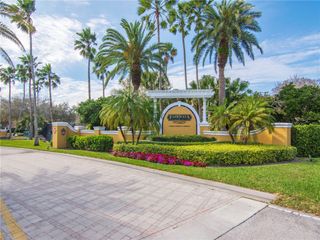 5020 Fairways Circle J203, Vero Beach, FL 32967