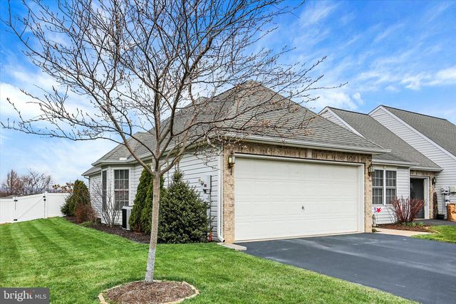 13 RIDGEWAY DRIVE, Mechanicsburg, PA 17050