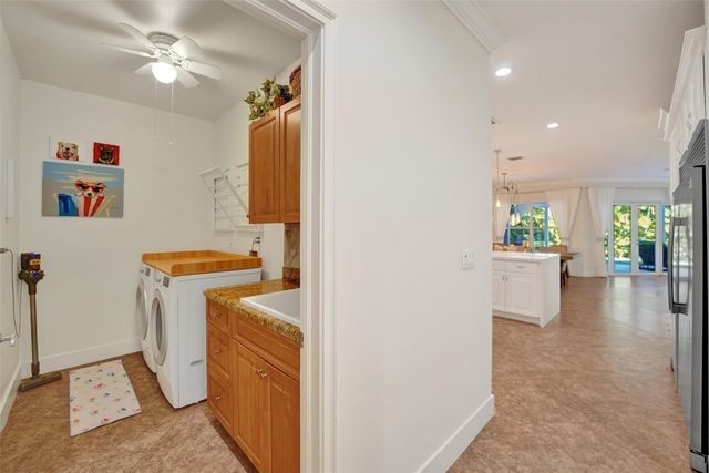 1733 NE 38th Street, Oakland Park, FL 33334