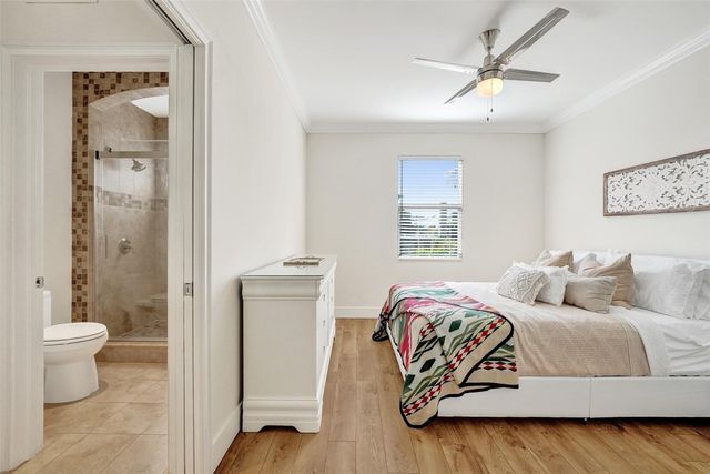 1733 NE 38th Street, Oakland Park, FL 33334