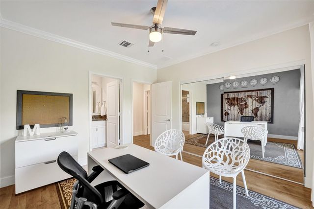 1733 NE 38th Street, Oakland Park, FL 33334