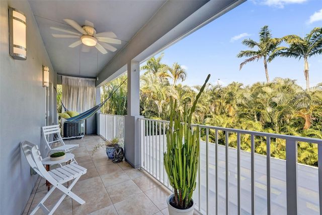 1733 NE 38th Street, Oakland Park, FL 33334