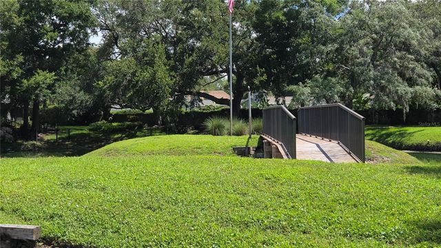 13626 GREENFIELD DRIVE 201, Tampa, FL 33618