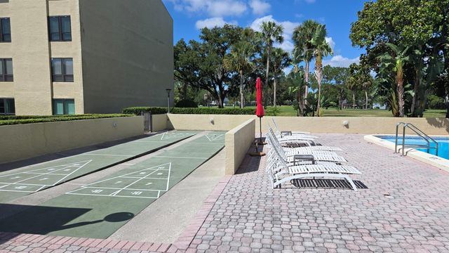 13626 GREENFIELD DRIVE 201, Tampa, FL 33618