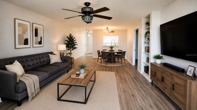 13626 GREENFIELD DRIVE 201, Tampa, FL 33618