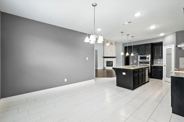 9920 Pikes Peak Place, Little Elm, TX 75068