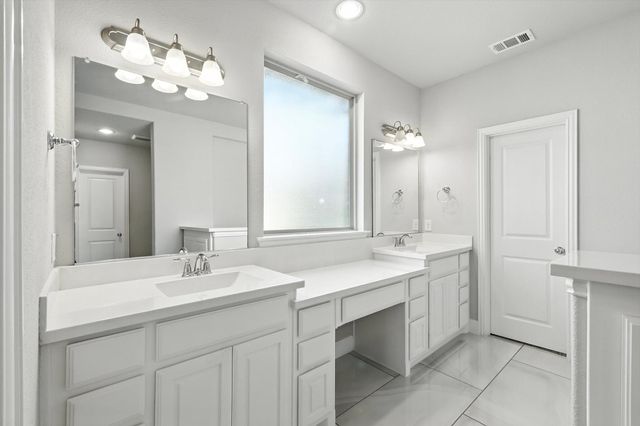 9920 Pikes Peak Place, Little Elm, TX 75068