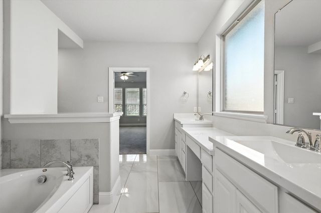 9920 Pikes Peak Place, Little Elm, TX 75068