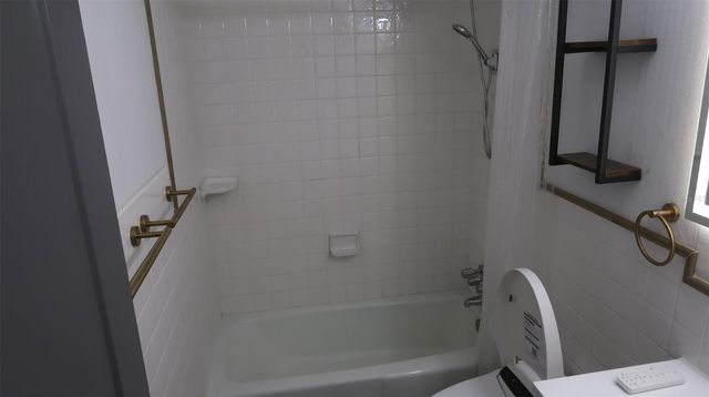 4315 AEGEAN DRIVE 118C, Tampa, FL 33611