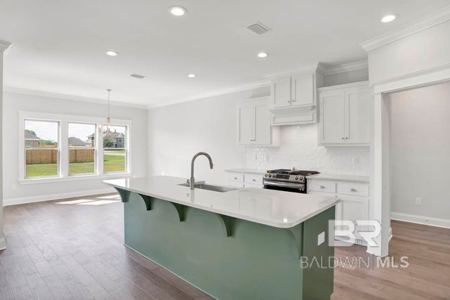 408 Bloomsbury Avenue, Fairhope, AL 36532